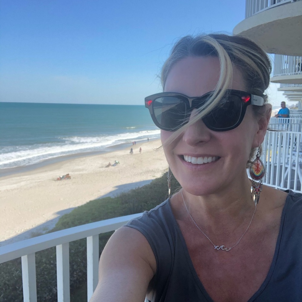 Meet your Posher, Laura